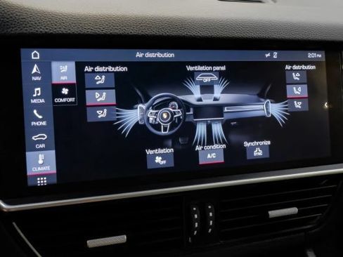 Used 2019 Porsche Cayenne AWD/4WD image 33