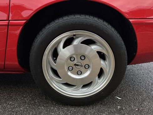 Used 1994 Chevrolet Corvette Coupe image 27