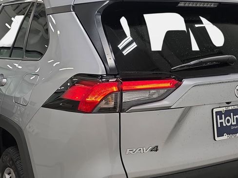 Certified 2024 Toyota RAV4 XLE image 30