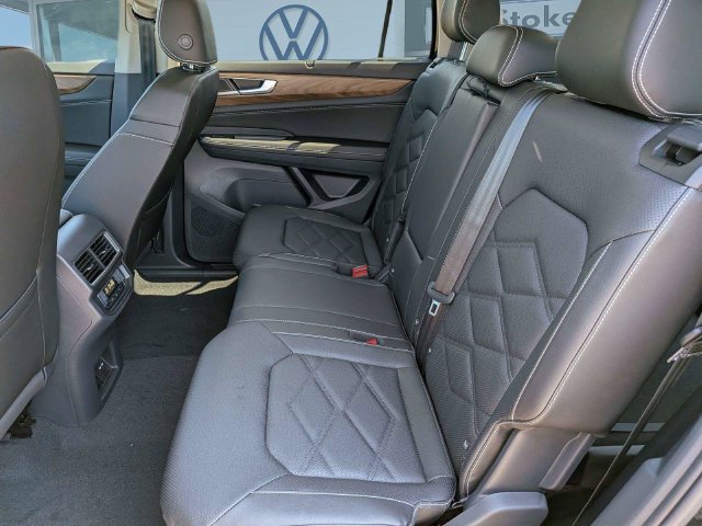 New 2026 Volkswagen Atlas SE FWD image 15
