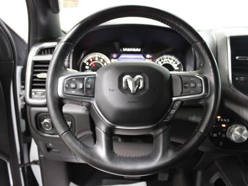 Used 2024 RAM 1500 Laramie AWD/4WD image 36