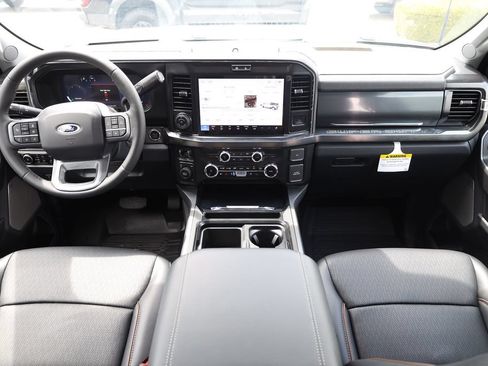 Used 2026 Ford F450 Lariat w/ Lariat Ultimate Package AWD/4WD image 18