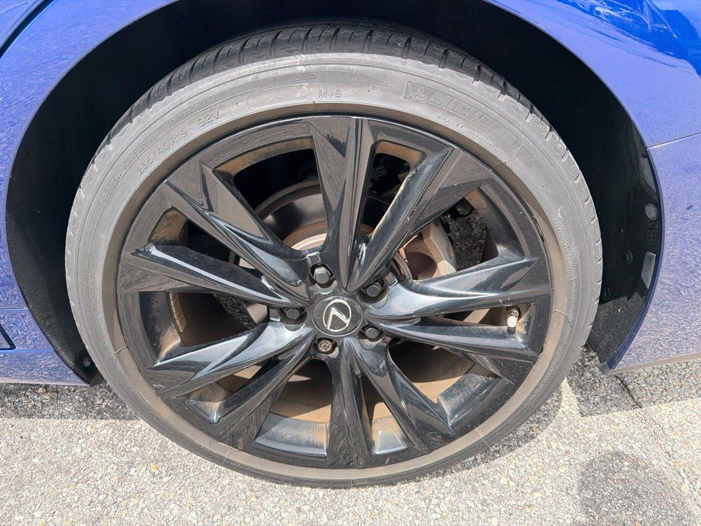 Certified 2022 Lexus ES 350 F Sport w/ Accessory Package 2 FWD image 10