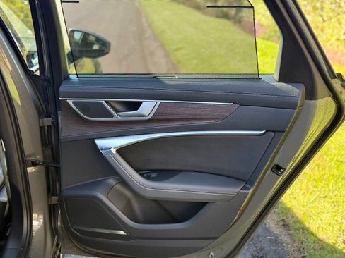 Used 2024 Audi A6 Premium Plus image 32