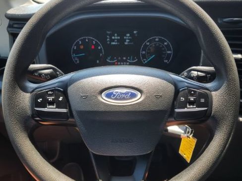 Used 2022 Ford Transit 350 DRW RWD image 24