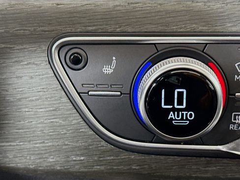 Used 2024 Audi A4 2.0T Premium Plus image 21