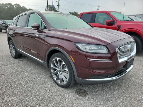 Used 2022 Lincoln Nautilus Reserve AWD/4WD image 1