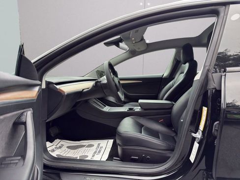 Used 2021 Tesla Model 3 Long Range image 9
