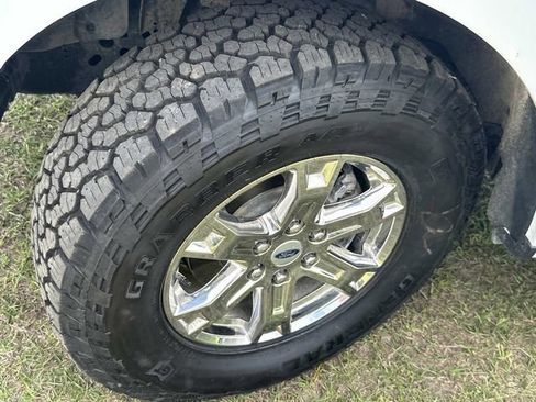 Used 2023 Ford F150 XLT w/ Equipment Group 301A Mid image 15