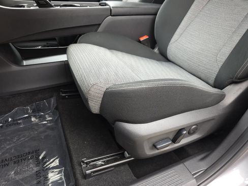 Used 2021 Nissan Rogue SV FWD image 25
