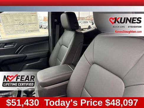 New 2026 GMC Canyon Elevation w/ Convenience Package image 22