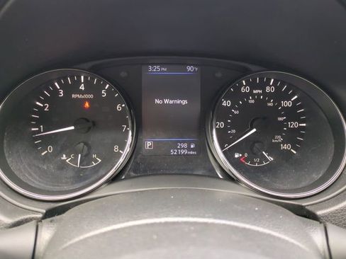 Used 2020 Nissan Rogue SV FWD image 31