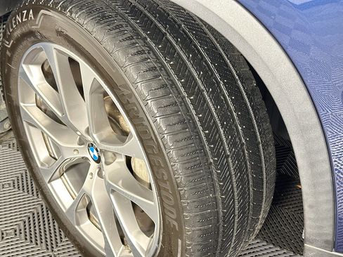 Used 2019 BMW X5 xDrive40i w/ Convenience Package image 42