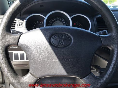 Used 2007 Toyota Tacoma 2WD Regular Cab image 12