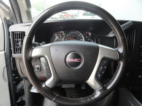 Used 2016 GMC Savana 3500 LT w/ LT Preferred Equipment Group image 16