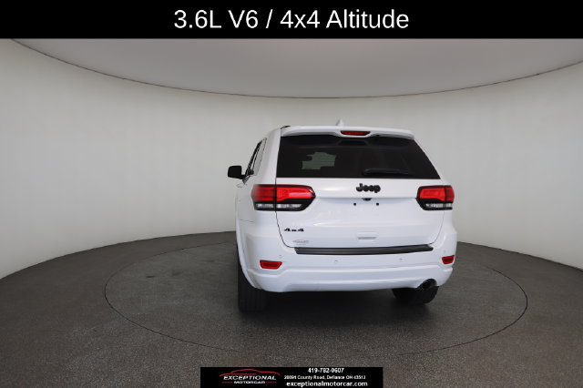 Used 2020 Jeep Grand Cherokee Altitude AWD/4WD image 14