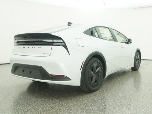 New 2026 Toyota Prius Plug-In Hybrid image 24