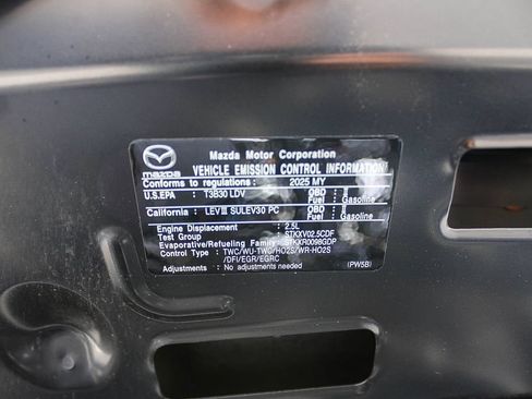 Used 2025 MAZDA CX-30 AWD 2.5 S w/ Premium Package image 28