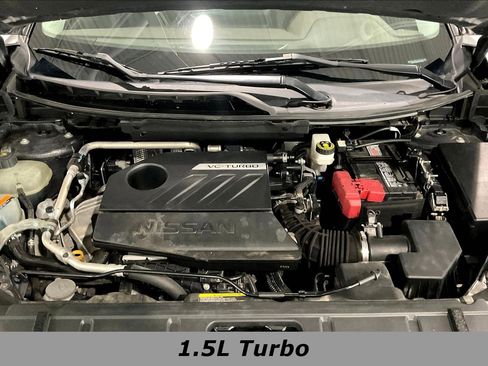 Used 2022 Nissan Rogue SV image 29