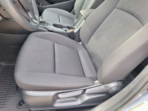 Used 2024 Toyota Corolla LE image 10