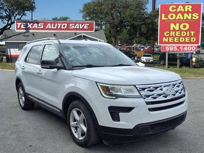 Used 2018 Ford Explorer XLT w/ Equipment Group 201A