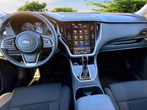 Certified 2025 Subaru Outback Premium image 7