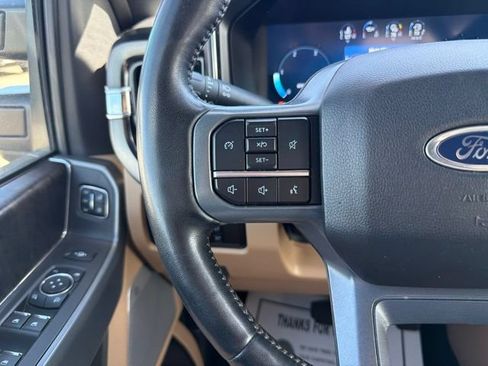 Used 2024 Ford F350 Lariat w/ Sport Appearance Package AWD/4WD image 32