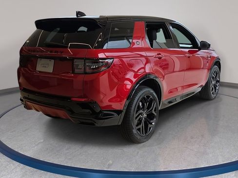 New 2026 Land Rover Discovery Sport Landmark image 5