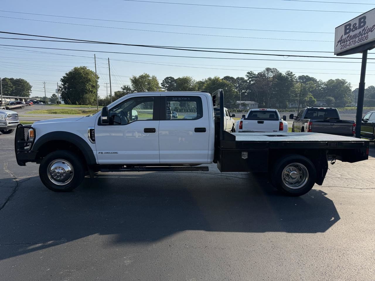 Used 2022 Ford F550 4x4 Crew Cab Super Duty w/ Power Equipment Group image 8