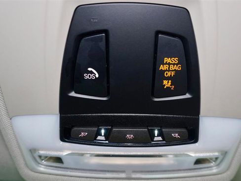 Used 2015 BMW i3 w/ Range Extender image 22