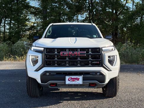 New 2026 GMC Canyon AT4 image 14