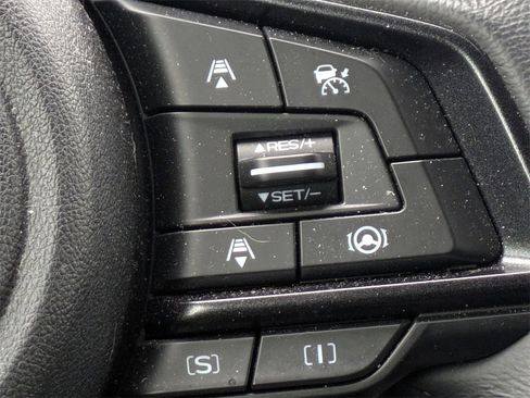 Used 2022 Subaru Crosstrek 2.5i Sport w/ Moonroof Package image 29