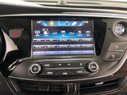 Certified 2020 Buick Envision Essence image 32