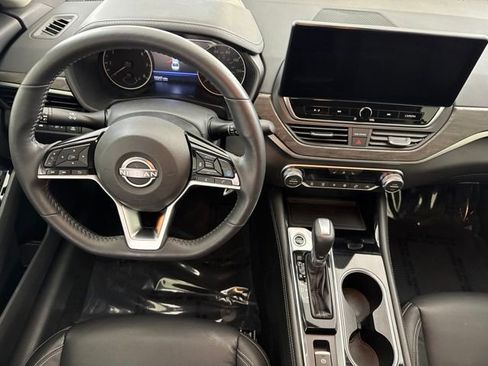 Certified 2024 Nissan Altima 2.5 SL FWD image 22