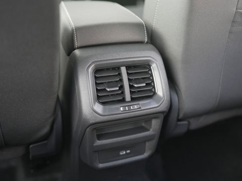 New 2025 Volkswagen Taos SEL image 28