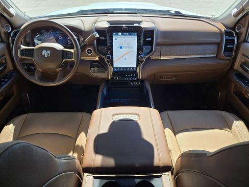 Used 2024 RAM 2500 Limited image 17