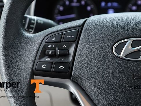 Used 2021 Hyundai Tucson SE FWD image 57