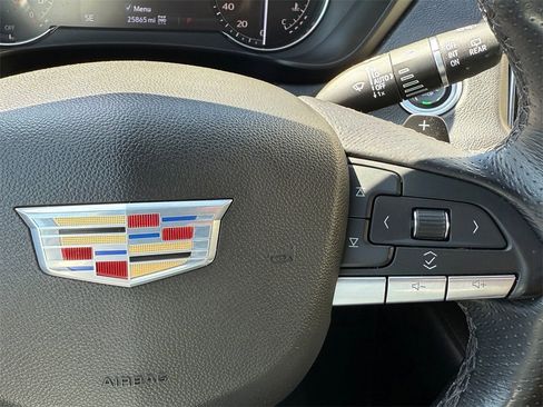 Used 2022 Cadillac XT4 Sport w/ Enhanced Visibility Package image 20