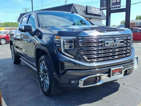 Used 2024 GMC Sierra 1500 Denali Ultimate AWD/4WD image 3