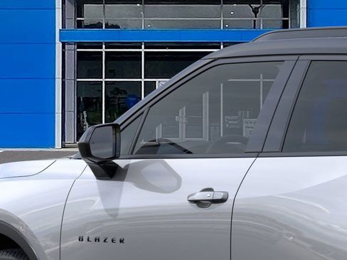 New 2026 Chevrolet Blazer LT w/ Convenience Package image 12