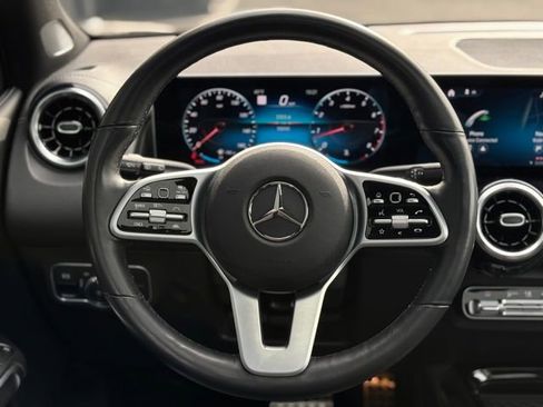 Certified 2021 Mercedes-Benz GLB 250 4MATIC image 45
