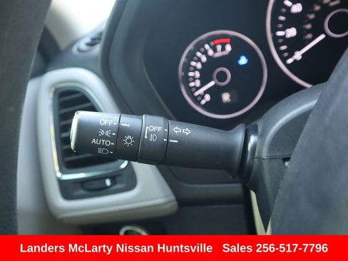 Used 2017 Honda HR-V EX image 27