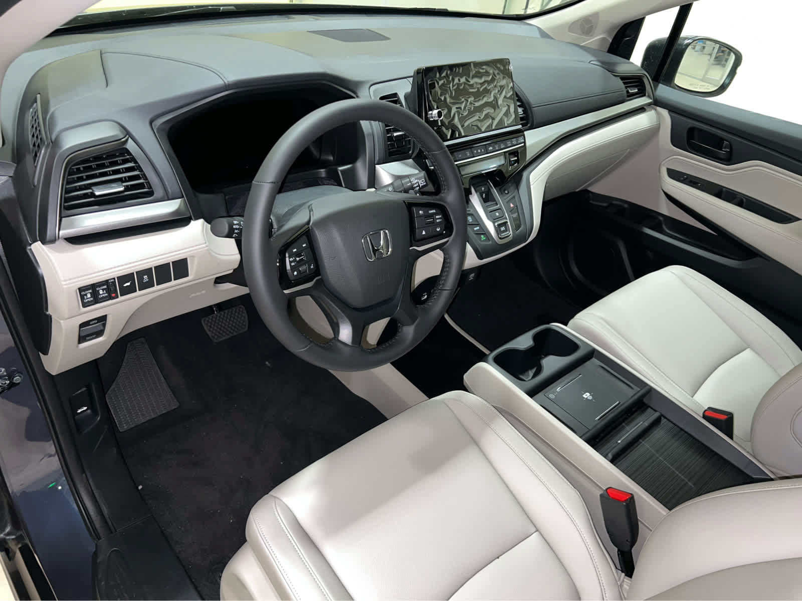New 2027 Honda Odyssey EX-L image 13