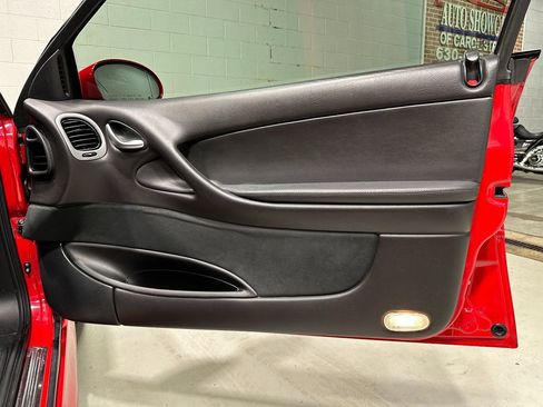 Used 2006 Pontiac GTO image 11