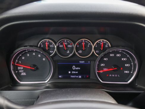 Used 2021 Chevrolet Silverado 1500 RST image 16