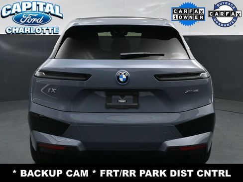 Used 2023 BMW iX xDrive50 w/ Sport Package AWD/4WD image 6