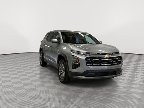 New 2026 Chevrolet Equinox LT w/ Safety and Technology Package AWD/4WD image 2