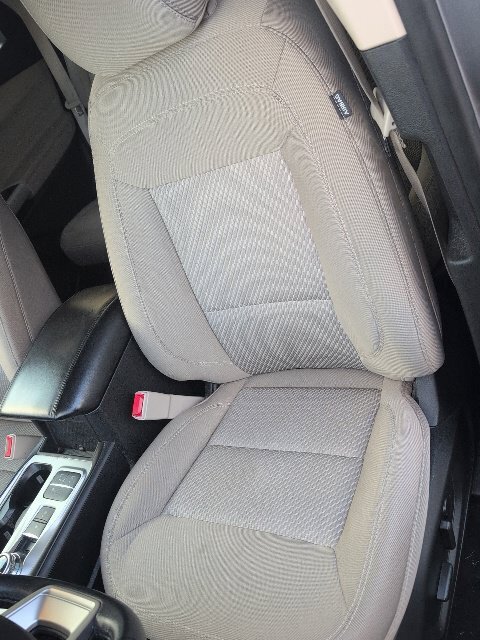 Used 2022 Ford Explorer XLT RWD image 14