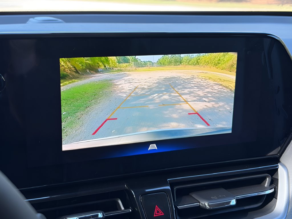 New 2026 Chevrolet TrailBlazer LT w/ LT Cold Weather Package FWD image 20