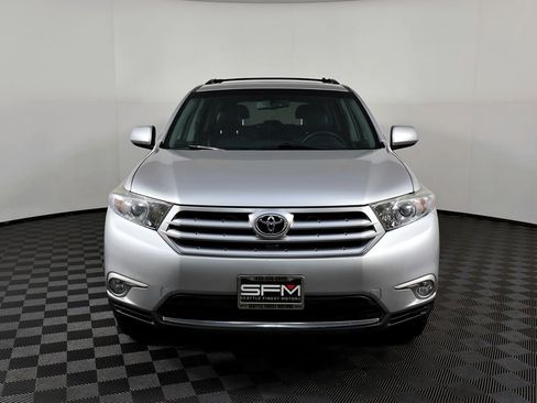 Used 2011 Toyota Highlander SE image 4